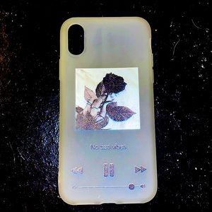 this is an Aesthetic iPhone Xs “no bad vibes” spotify themed!